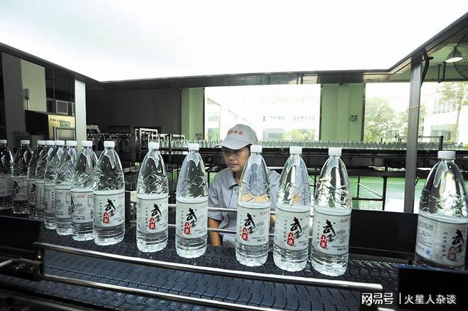 星空体育平台中国饮料消费大省：产量高达396755万吨比四川+浙江+湖北还多(图1)